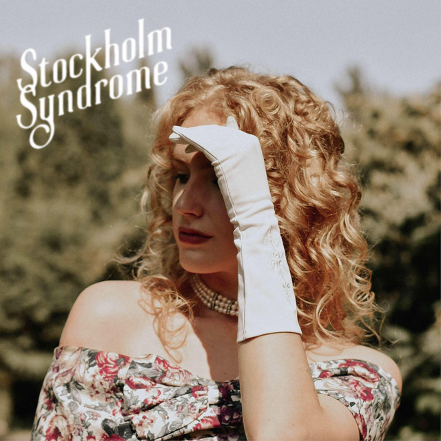 Paige Warner vient de dévoiler son nouveau single intitulé « Stockholm Syndrome »