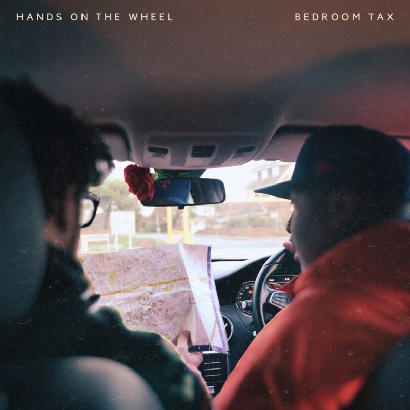 « Hands on the Wheel » : Bedroom Tax Marque les Esprits avec un Nouveau Chef-d’Œuvre Musical à Découvrir