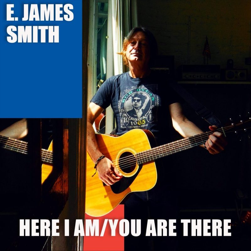 « Here I Am / You Are There » de E. James Smith : Une Ode Poignante à la Distance