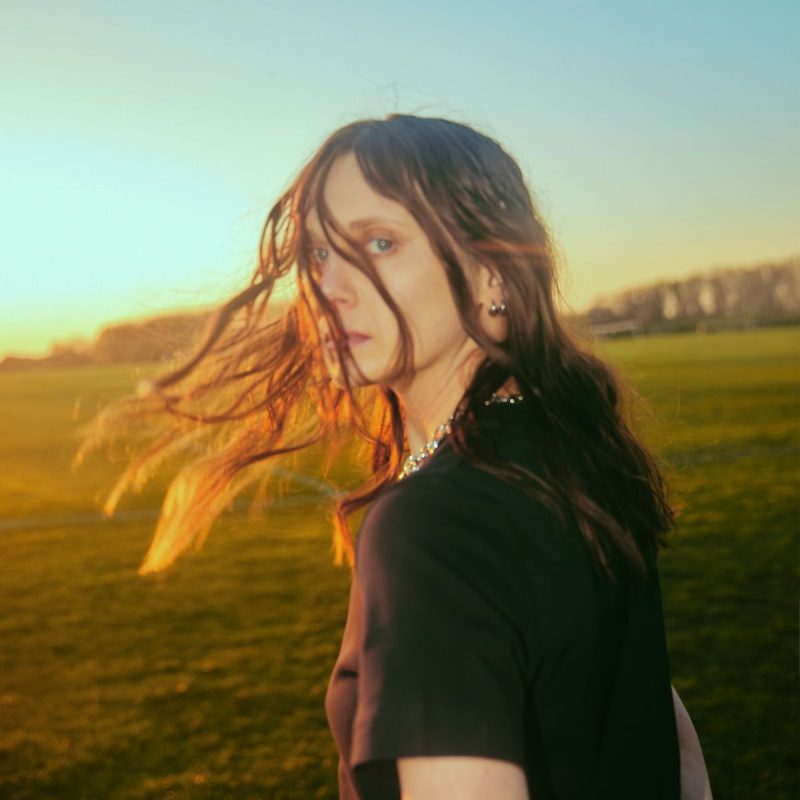 « Last Time » de Scout : Une Épopée Alt-Pop Engagée