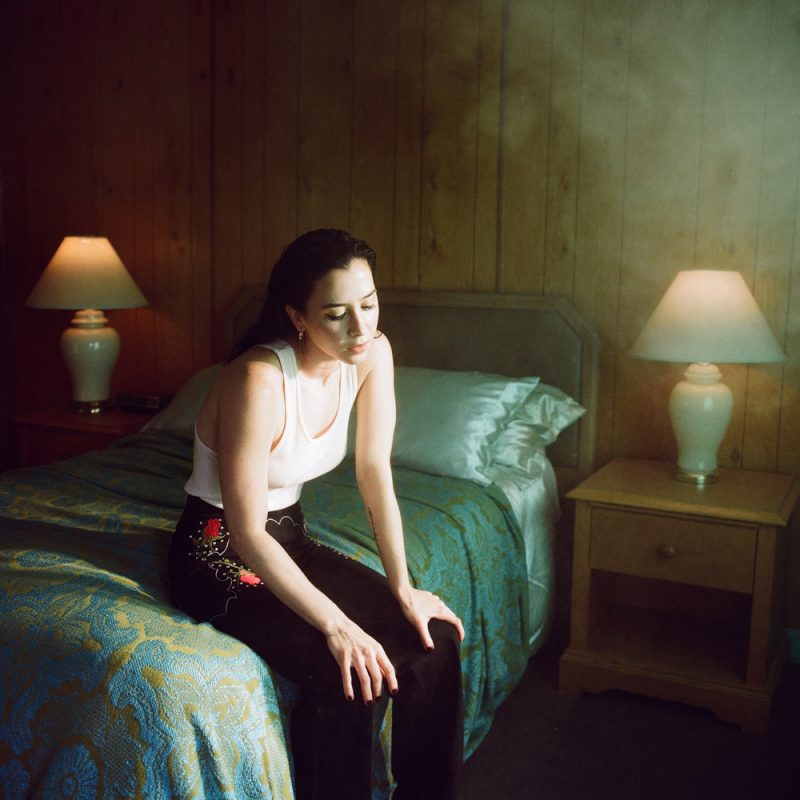 Nikki Lorenzo Impressionne avec ‘LISTA’: Une Perle Pop Pour bien Commencer la Journée