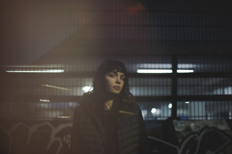 NÓWNØIS Dévoile « Like a River » : Une Fusion Envoûtante de R&B Soul et Trip-Hop