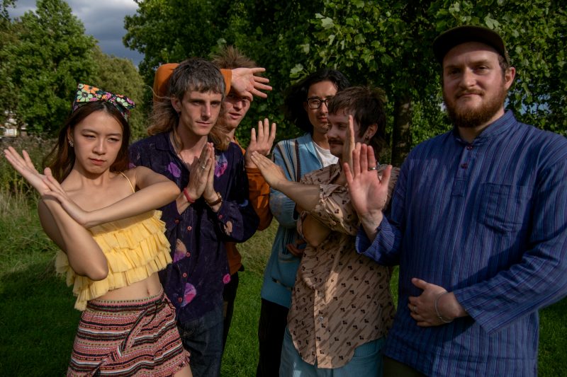 DAAY Dévoile « Land Of The Living »: Une Plongée Psychedelique dans le Monde du Milieu