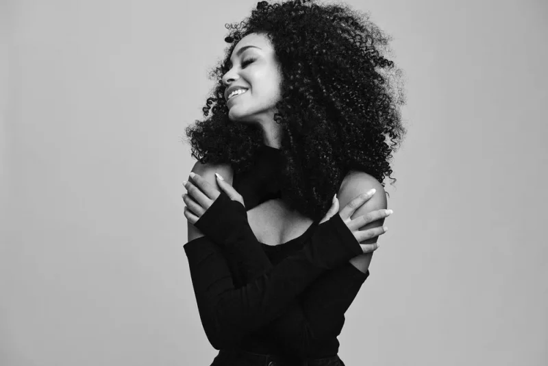 Lala dévoile le clip vidéo de « Don’t Tease Me » : Une fusion envoûtante d’Afrobeats et de R&B