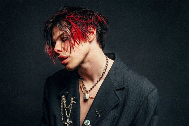 Plongée dans l’univers de YUNGBLUD à travers trois morceaux essentiels