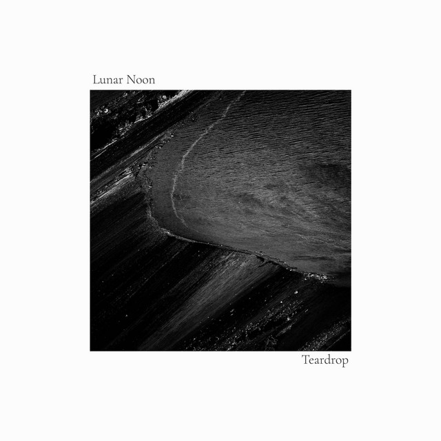 Lunar Noon redonne vie à « Teardrop » de Massive Attack avec une intimité transcendante