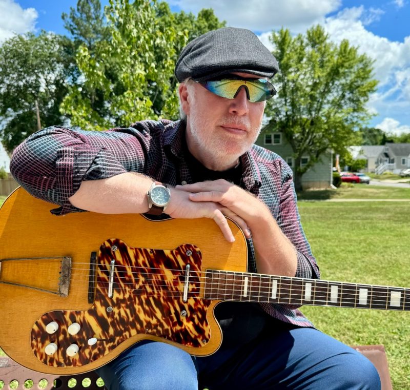 Bombardier Jones fait briller la lumière avec « Let The Light Shine »