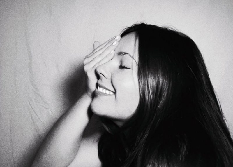 « Sailor Song » de Gigi Perez, Toujours en Tendance : Une Évasion Mélodique sur les Flots de la Liberté