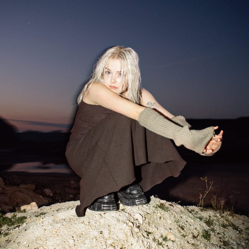 JOA Ose la Sincérité dans &lsquo;Let Go&rsquo;: Quand la Musique Devient Thérapie