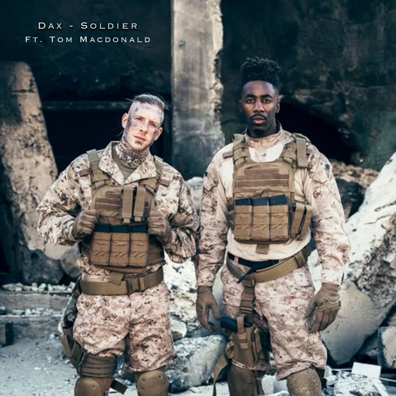 Dax rend hommage dans « Soldier » : un acte de résilience et de sacrifice