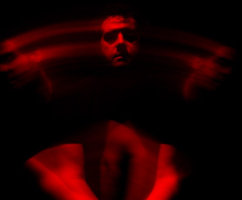 « Double Blind » de Tinvís : une introduction élégante à Texnia