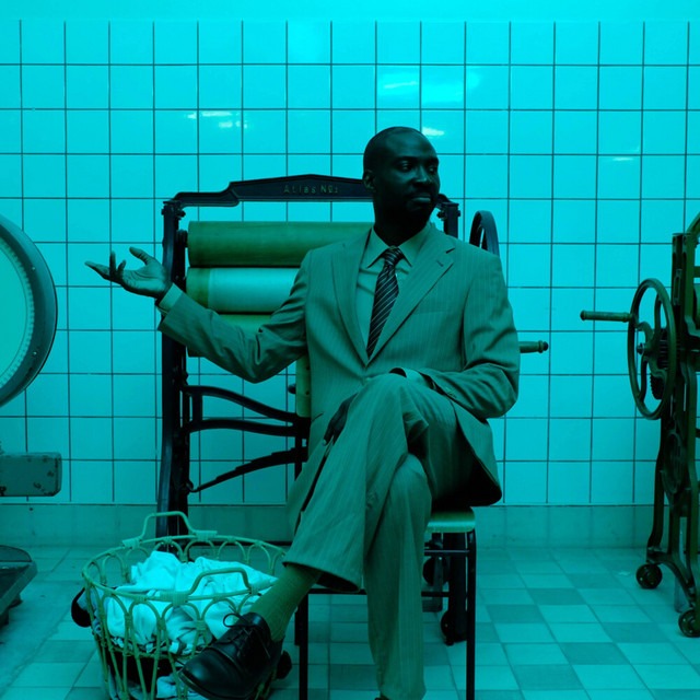 Joshua Idehen réinvente « Once In A Lifetime » dans une version poignante