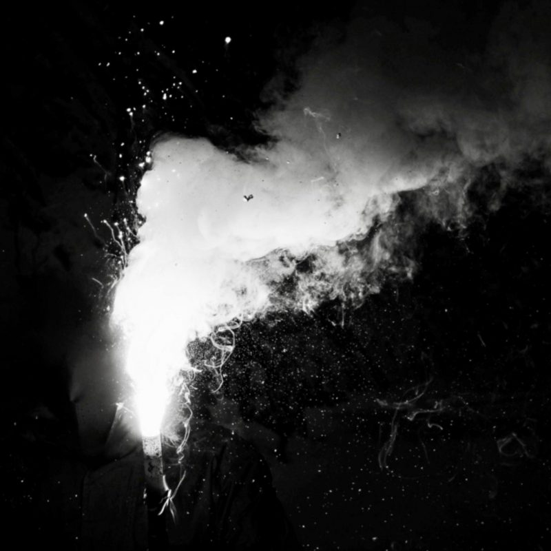 « Riot » de onedaybear : Une Rébellion Sonore Engagée