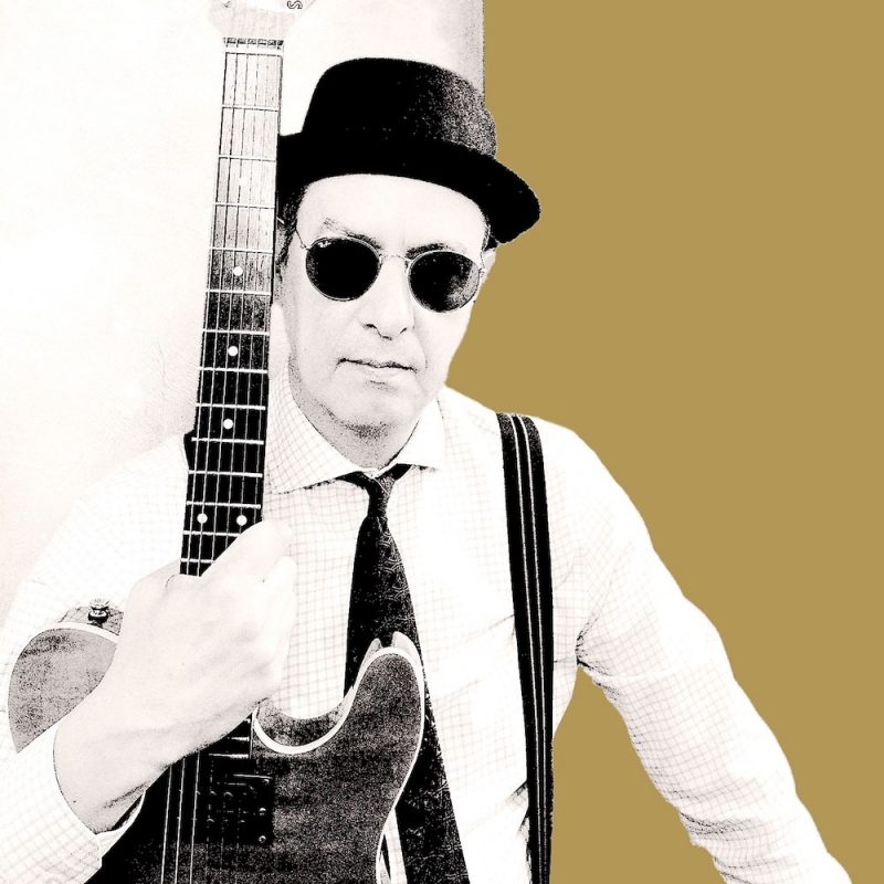 In the Moonlight : la magie musicale de Romain Gutsy