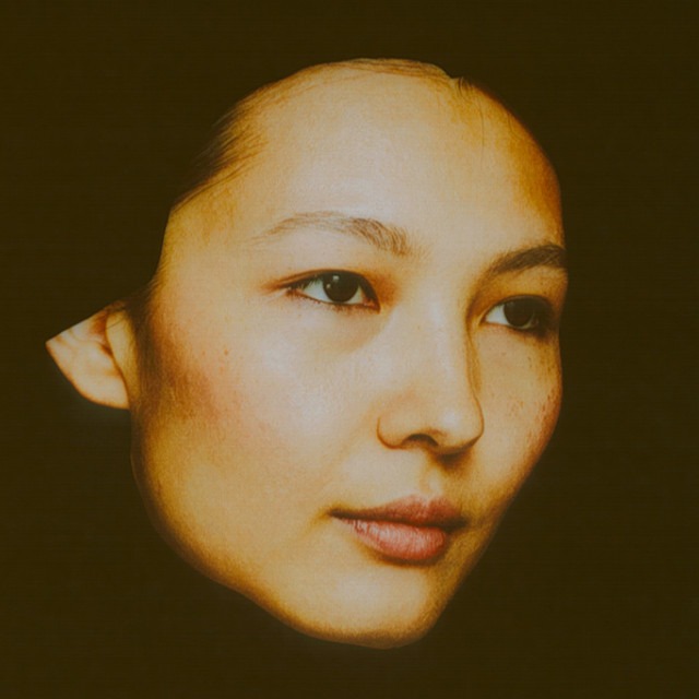 Céline Dessberg entre mysticisme et modernité