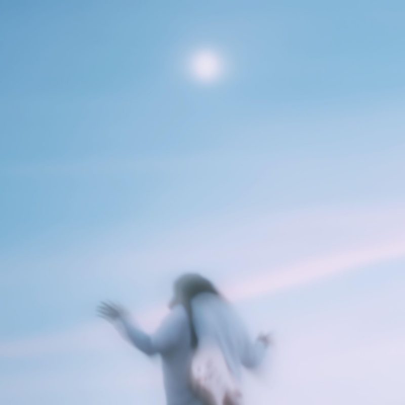 « Sweat Room » de Tristan Palmer : une immersion en clair-obscur