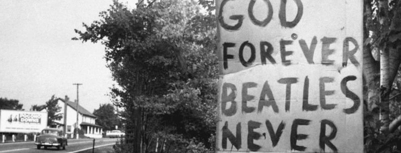 La destruction des vinyles de Beatles après la déclaration « Nous sommes plus populaires que Jésus »