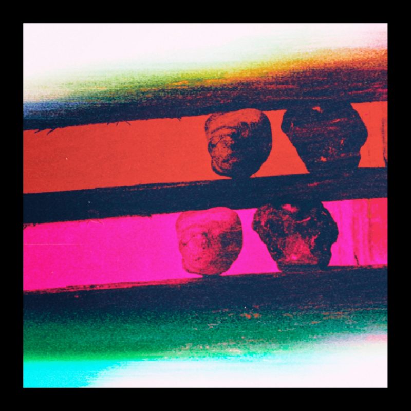 CATBEAR – « Who Cares? » : L’hymne alt-pop de celles qui n’en peuvent plus de « profiter à tout prix »