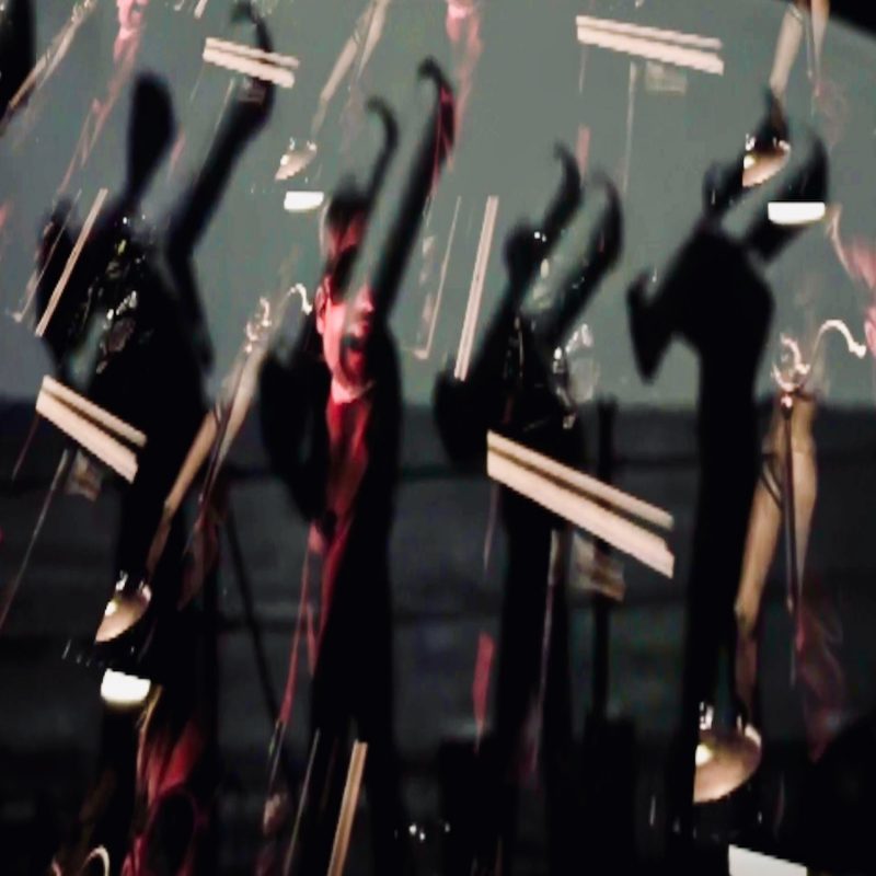 Hoxsey bouscule les codes avec “The Introduction of Sgt. Capone”