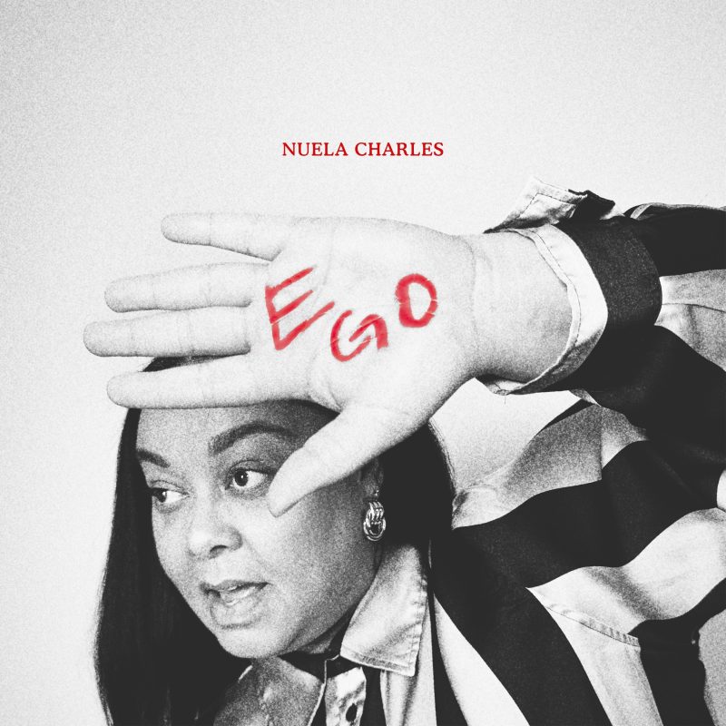 « EGO » de Nuela Charles : la chanson d’une rupture moderne, aiguisée par l’ambition et le reflet des projecteurs