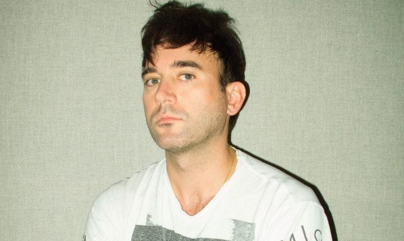 Sufjan Stevens dévoile la version démo bouleversante de « Death With Dignity »