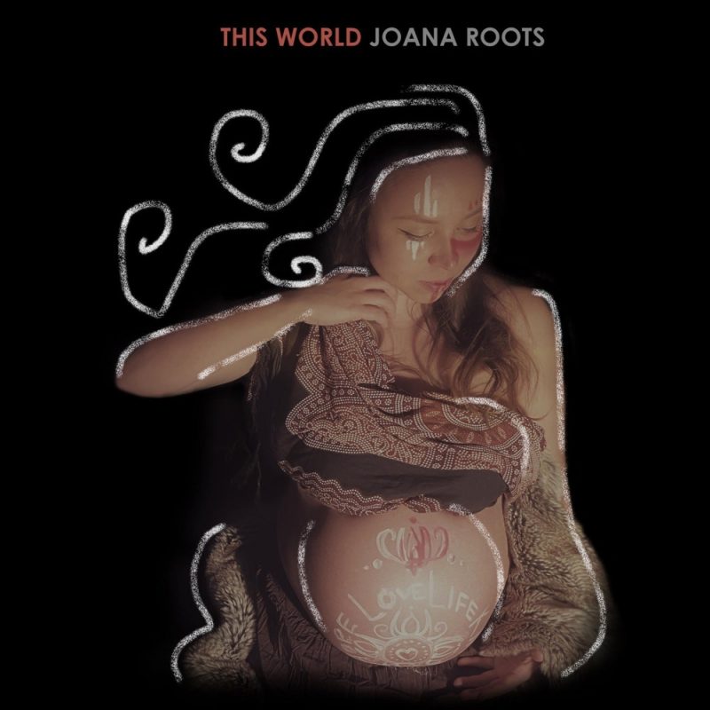 Joana Roots explore la beauté imparfaite avec « This World »