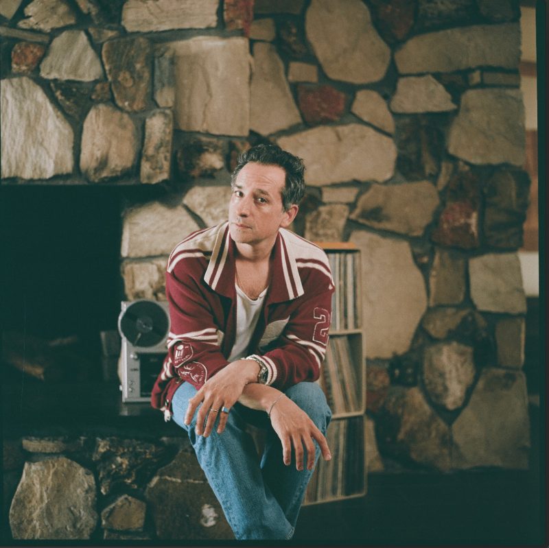 Goldford nous envoûte avec « Celeste », une ode à la pop-soul moderne