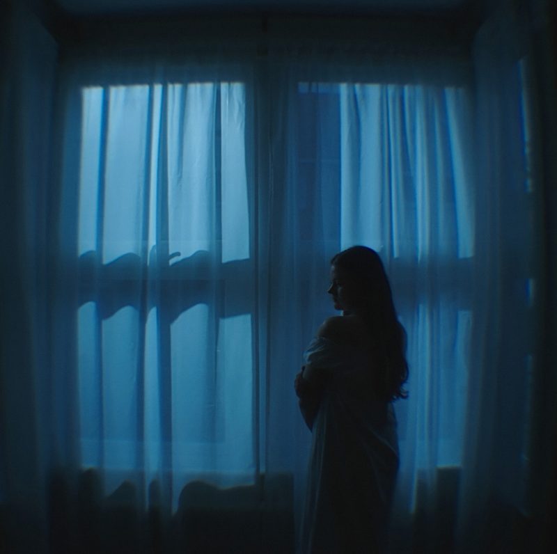 « When It All Goes Quiet  » : OLI nous offre un voyage introspectif