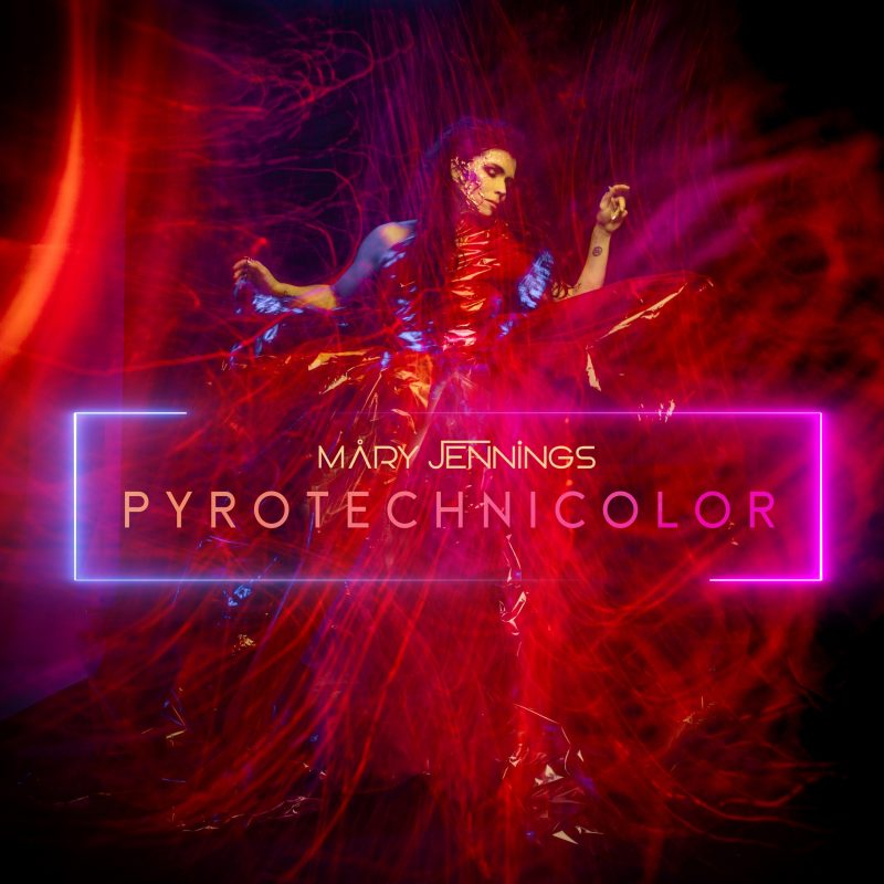 Mary Jennings enflamme les émotions avec « Pyrotechnicolor »