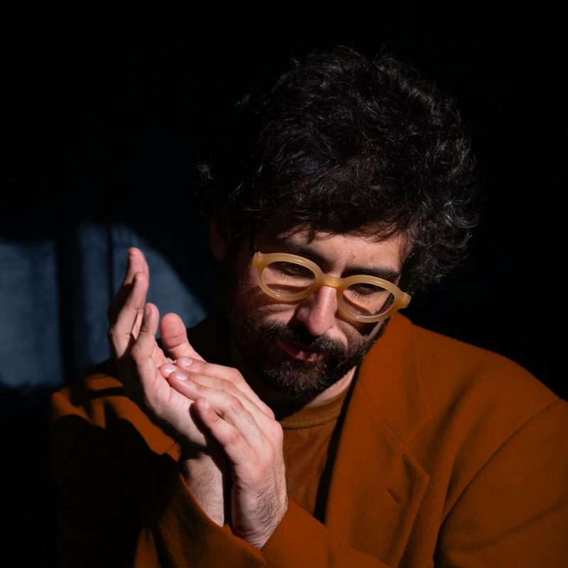 Glassio et Madge signent une apothéose lumineuse avec “Take a Look at the Flowers”