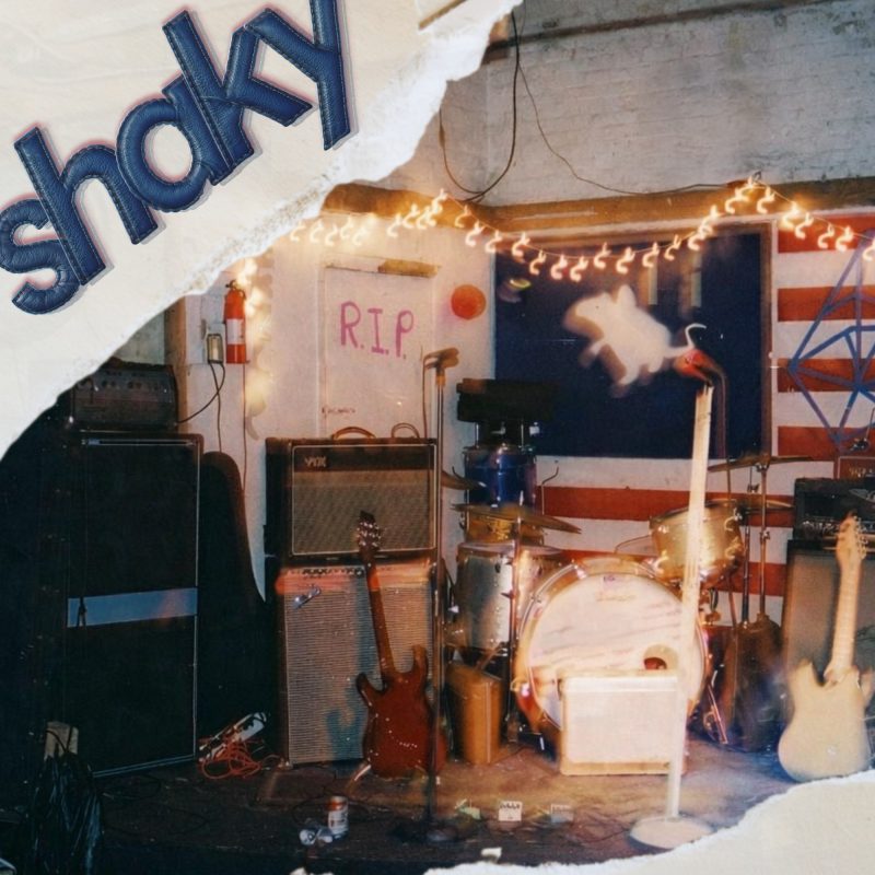 Shaky transforme la nostalgie en refuge avec “In a Heartbeat”