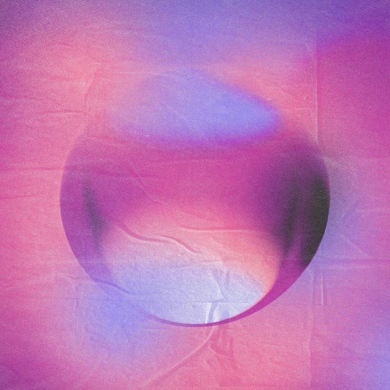 Skogebrandt et Sofi Bonde signent une ballade émotive avec “Stay”