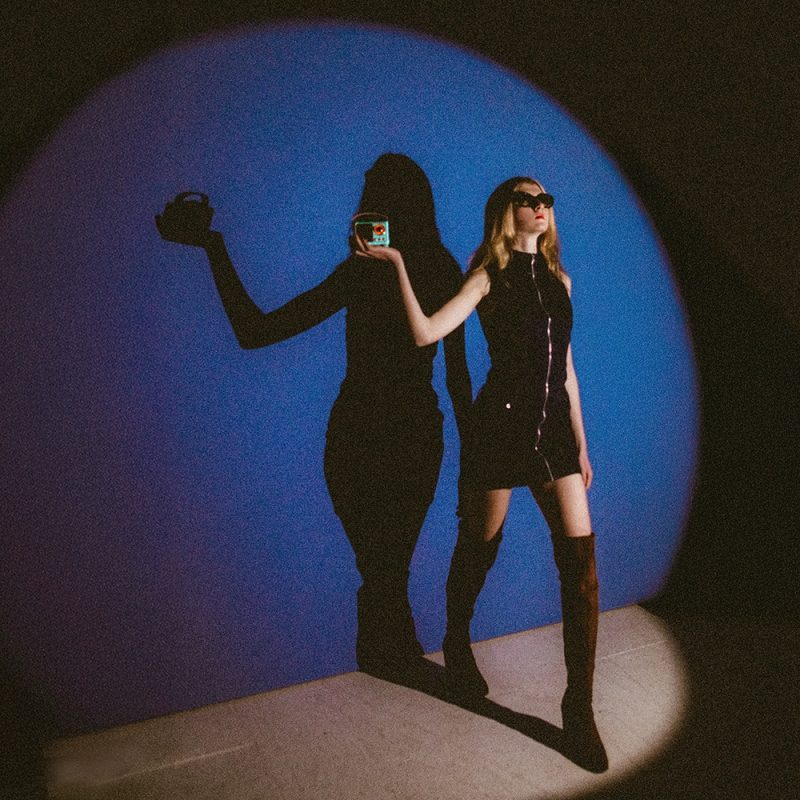 Ava Valianti transforme le doute en étendard avec « Sophomore Slump »