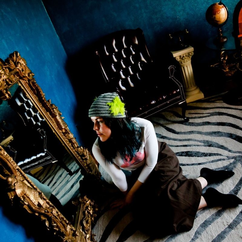 L’Éclosion Intime : Quand Love You Later Transforme sa Vie en « Art Gallery »