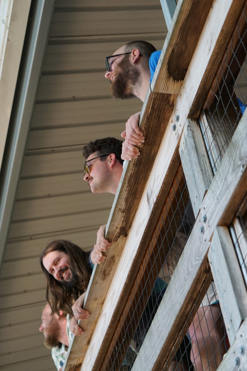 10 questions avec Mahto & The Loose Balloons : capturer l’esprit de “On Air”