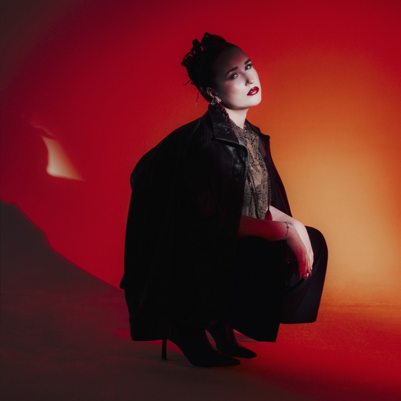 Jea Mira : Le vertige pop de « NIGHT OUT »